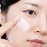 Hera Correcting Base UV Protector SPF 50+/PA++++ Hera Correcting Base UV Protector SPF 50+/PA++++